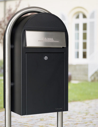 Bobi Stainless Steel Round Mailbox Post