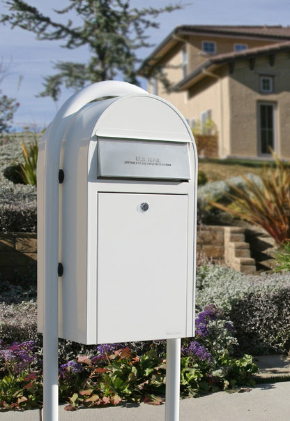 Bobi White Round Mailbox Post installed